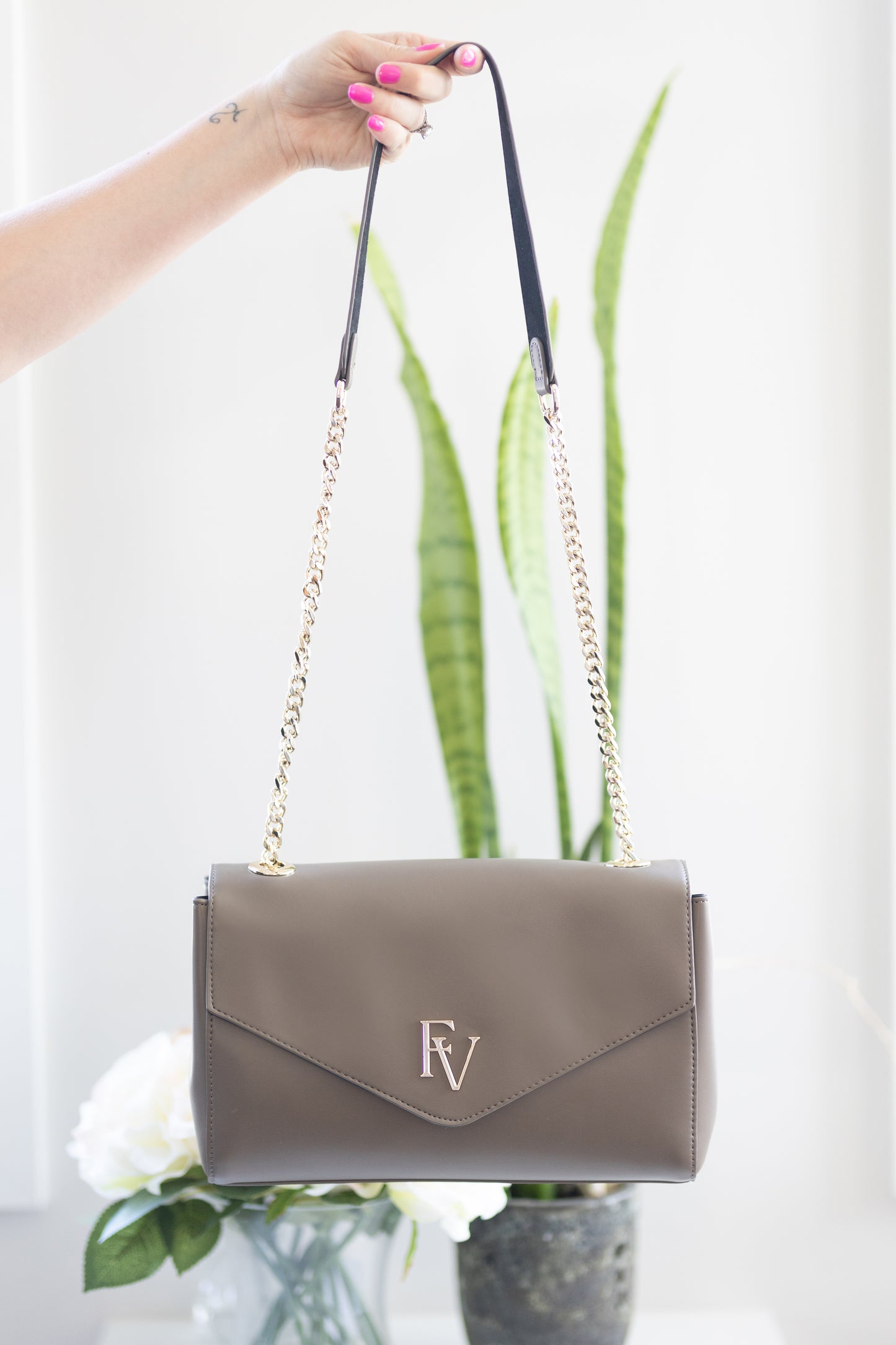 Sac à bandoulière, Collection Livianna, Taupe et noir