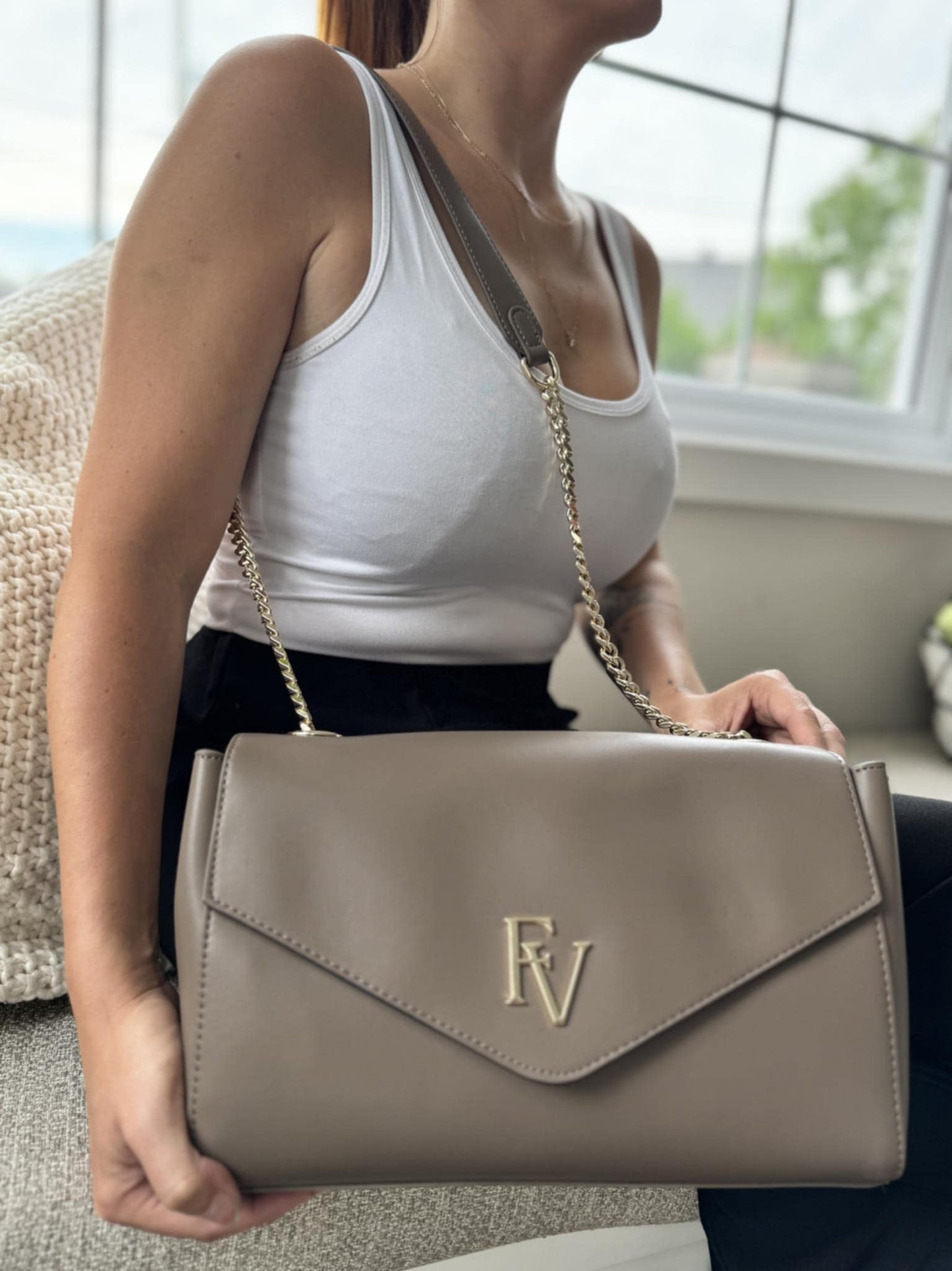 Sac à bandoulière, Collection Livianna, Taupe et noir