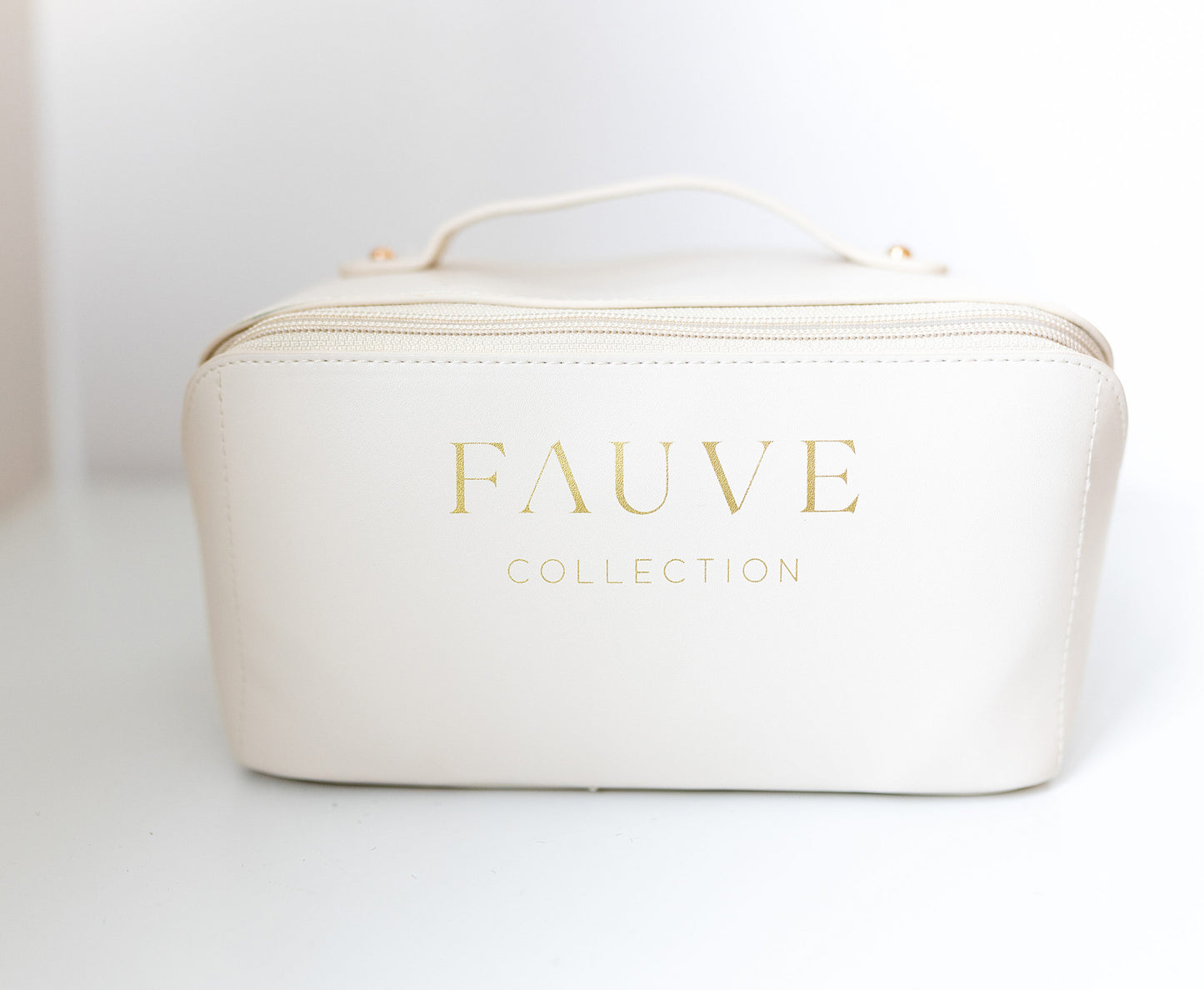 trousse maquillage fauve