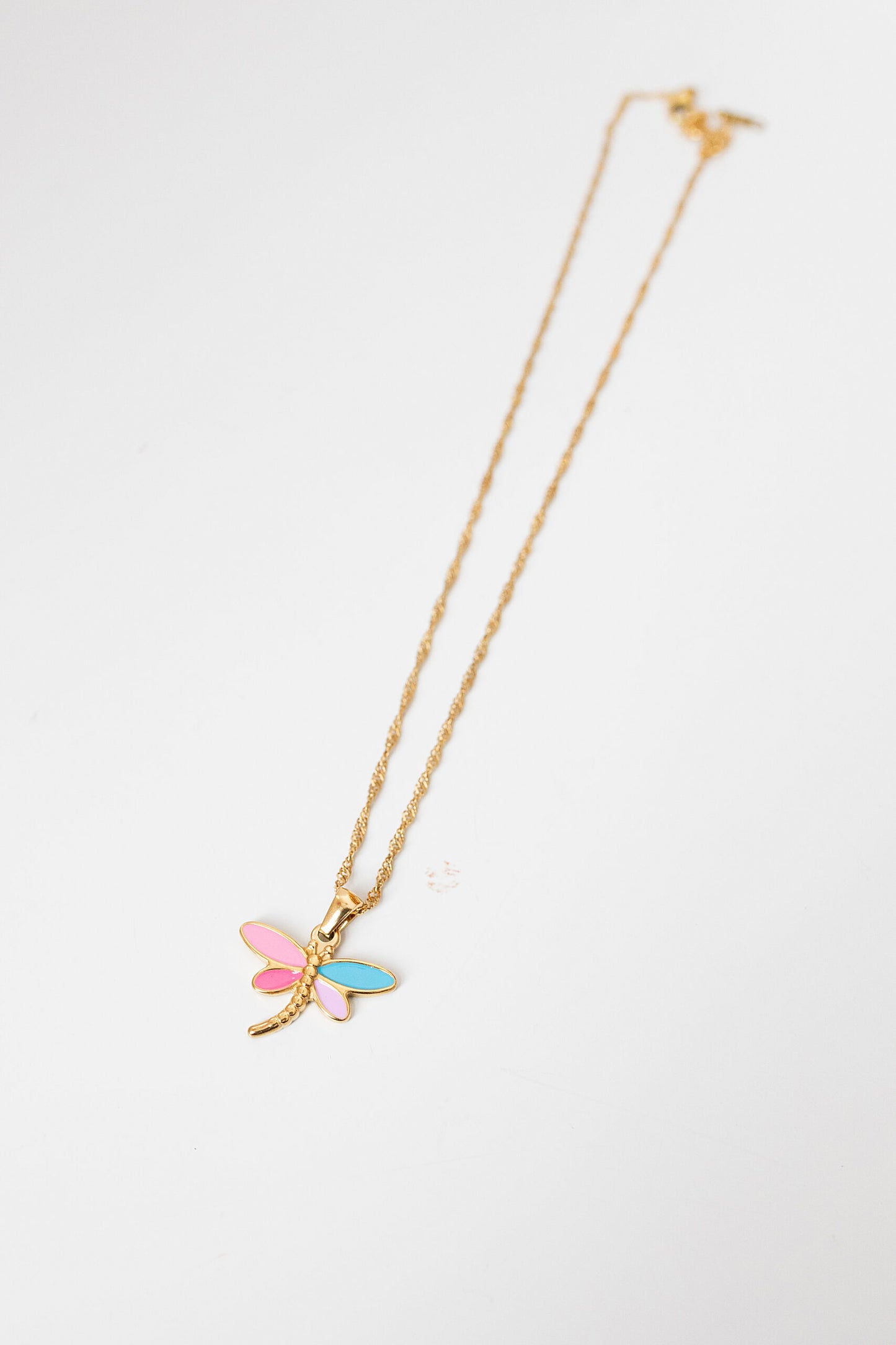 Collier libellule colorée