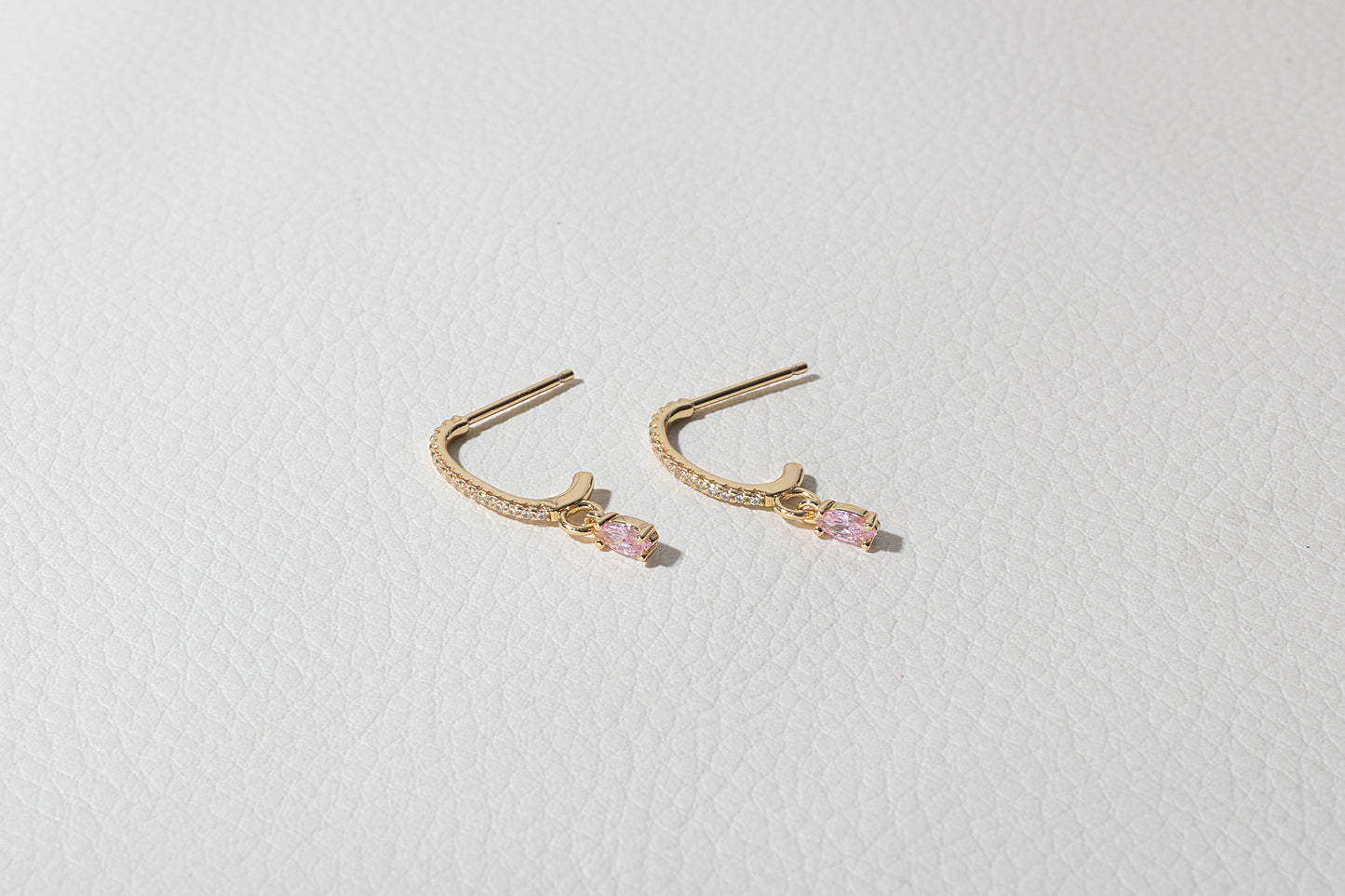 Boucles d'oreilles diamant rose